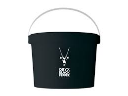 PEPPER BLACK WHOLE ORYX 2KG BUCKET
