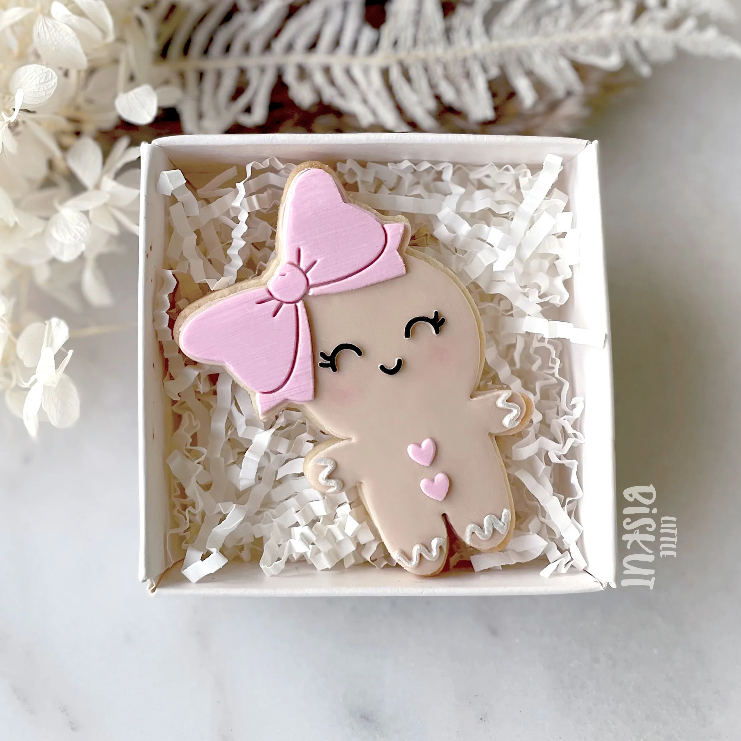 CUTTER GINGERBREAD GIRL (B680) 
