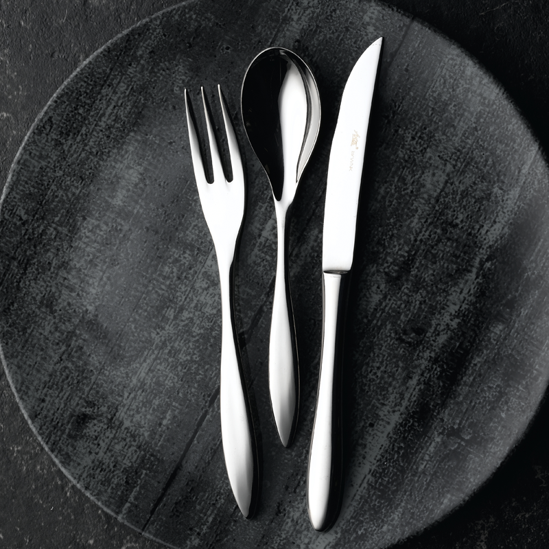 CLASSIC - 18/10 TABLE FORKS TRAM (63928/020)(12)