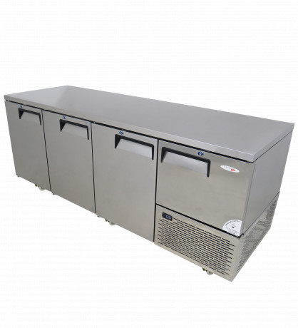 3.5 SOLID SWING DOOR UNDERBAR FRIDGE 893LT (EB2300SS)